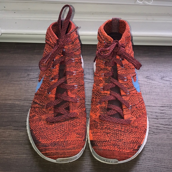 Flyknit - Picture 1 of 4